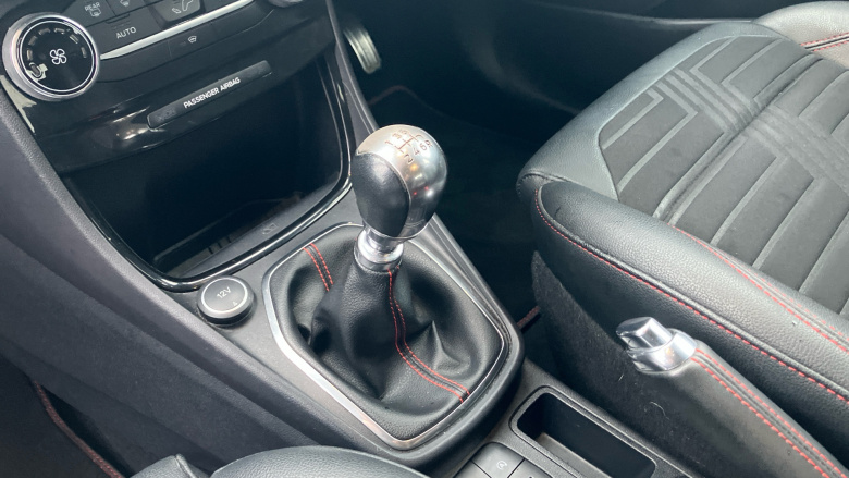 Ford Puma 1.0 EcoBoost Hybrid mHEV 155 ST-Line X 5dr Petrol Hatchback